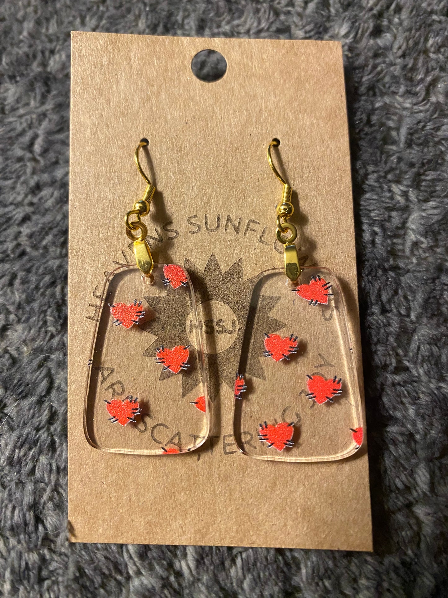 Dangle Earrings with Patterned Hearts