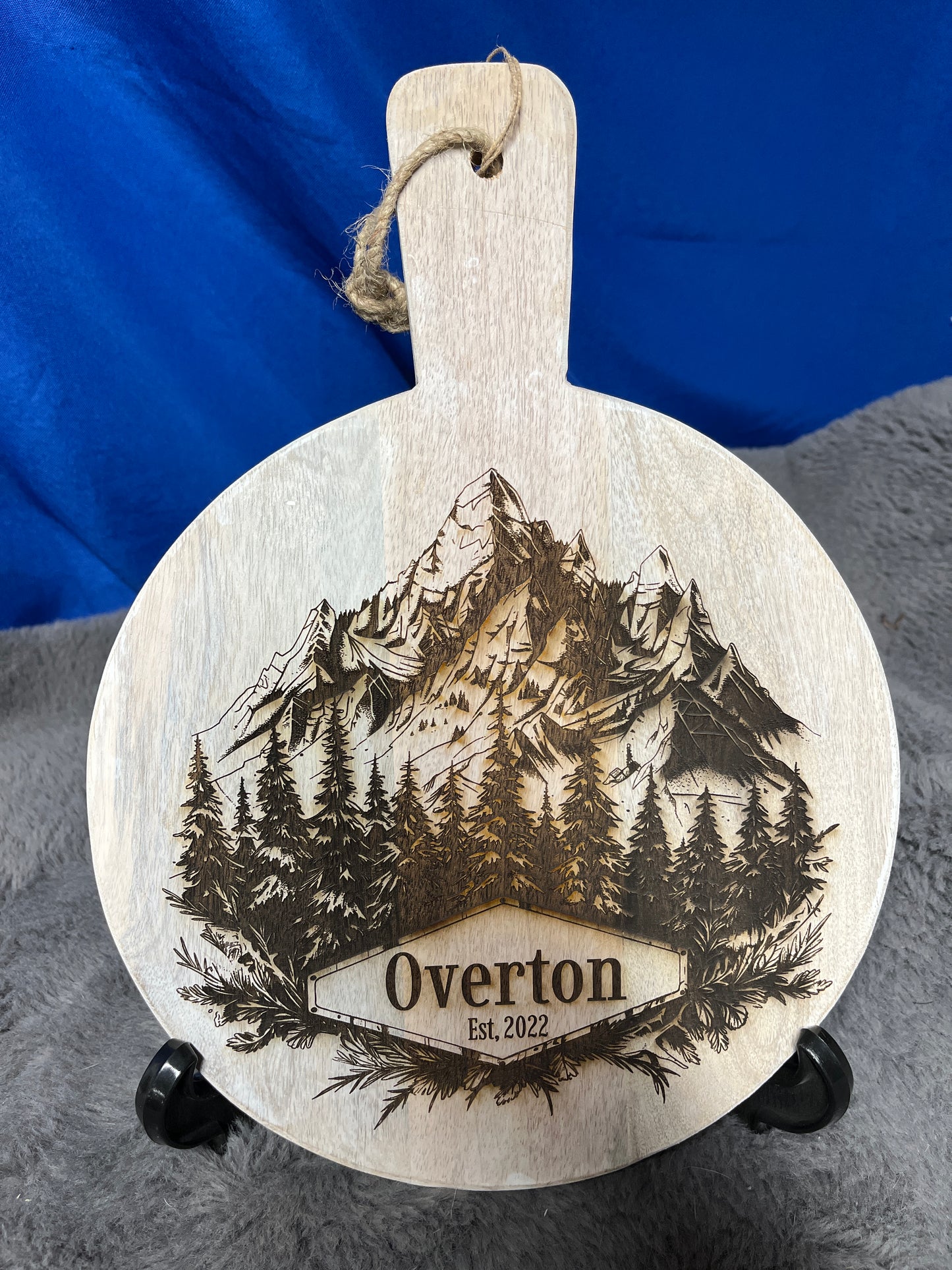 Custom Mountain Cutting Board