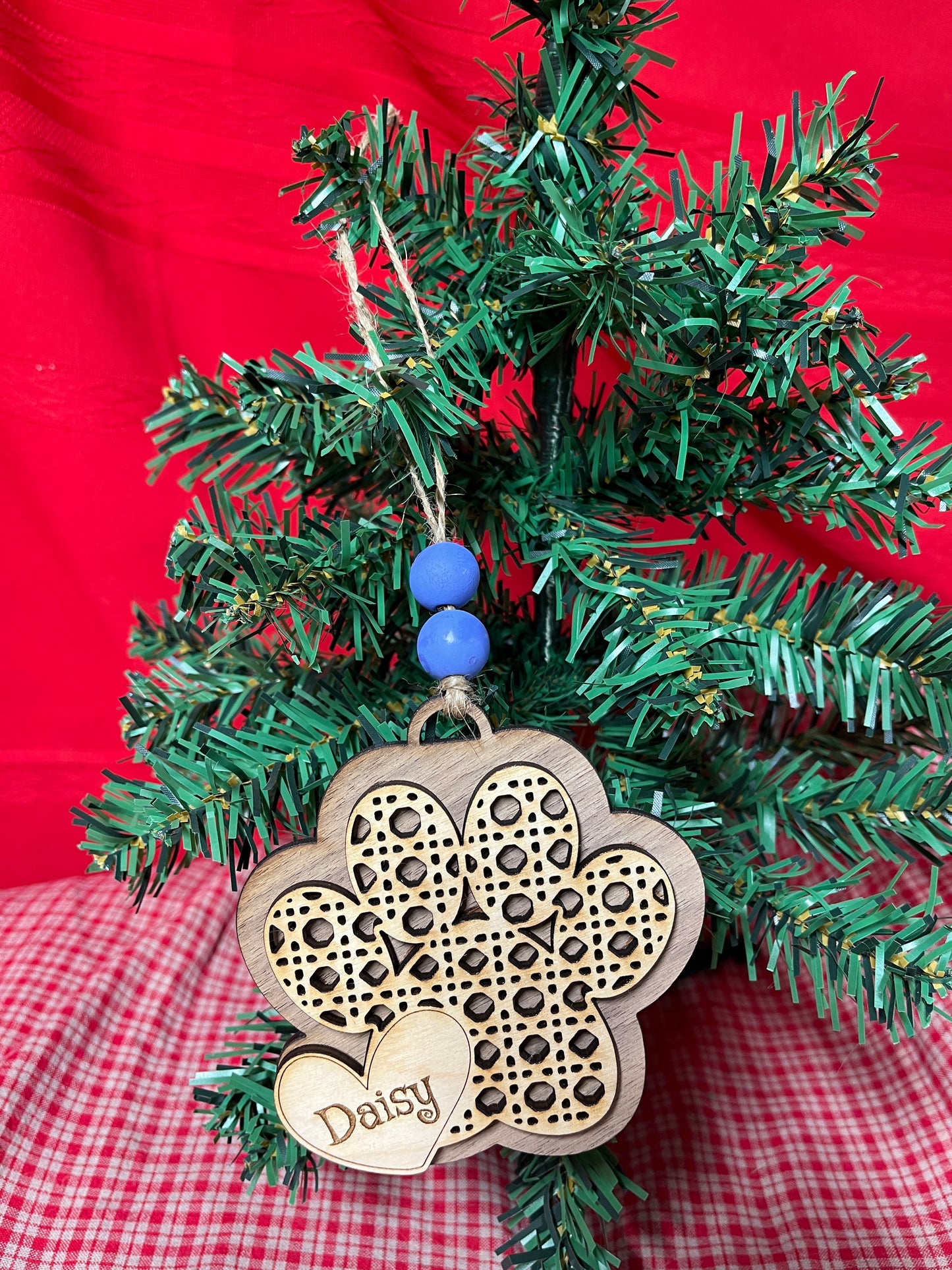 Rattan Paw Print Ornament